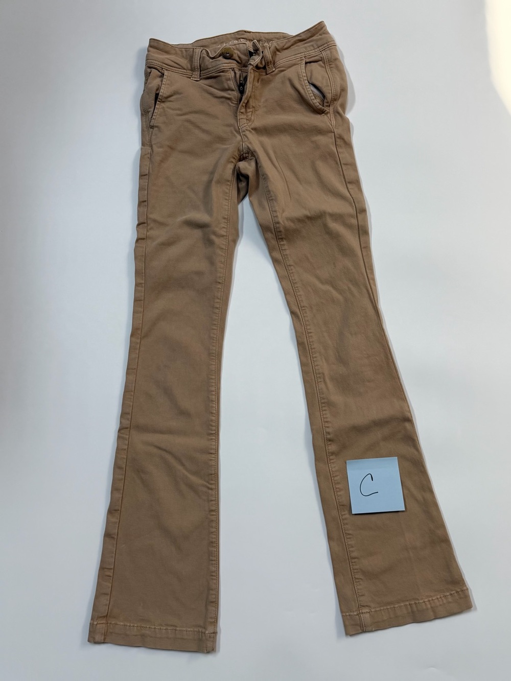 American Eagle Stretch Kick Bootcut Khaki Pants in Desert Sand Size 000 Regular